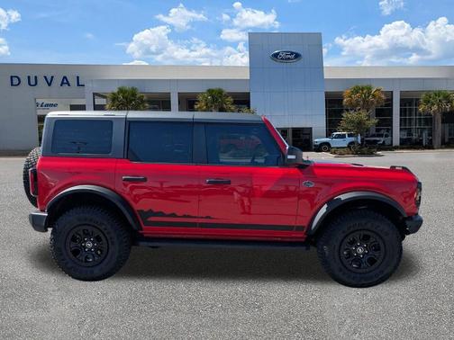 Race Red 2023 Ford Bronco Wildtrak