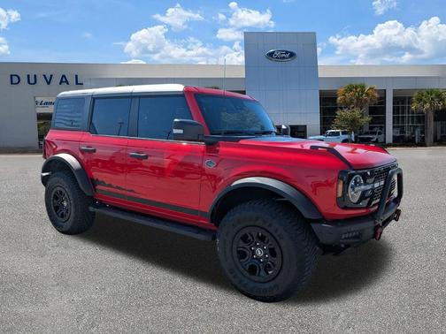 Race Red 2023 Ford Bronco Wildtrak
