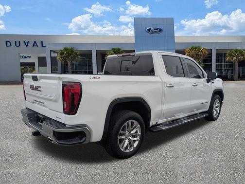 2022 GMC Sierra 1500 SLT