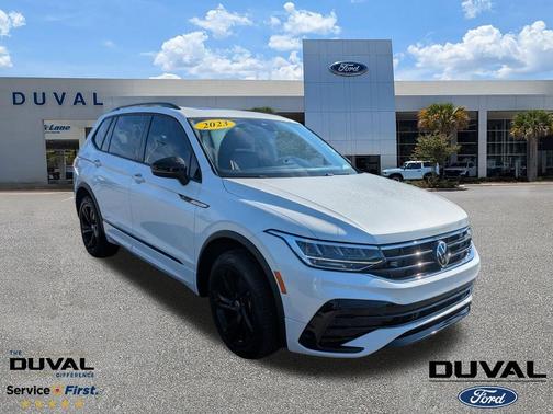 2023 Volkswagen Tiguan 2.0T SE R-Line Black