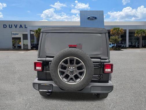 Black Clearcoat 2021 Jeep Wrangler Unlimited Sport