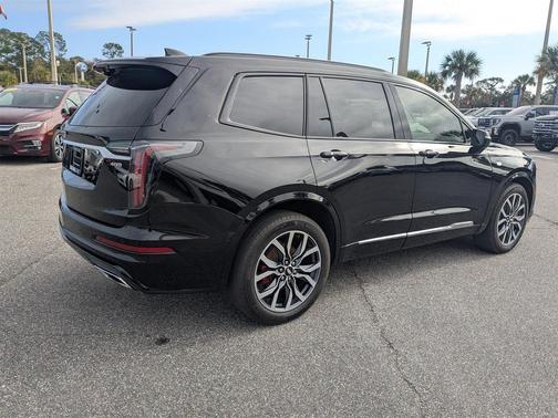 2023 Cadillac XT6 Sport AWD