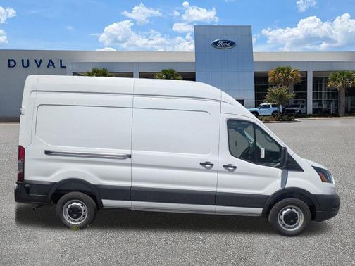 Oxford White 2026 Ford Transit-250 Base