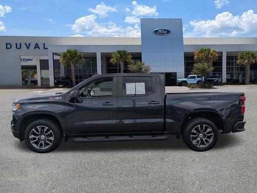 2022 Chevrolet Silverado 1500 RST