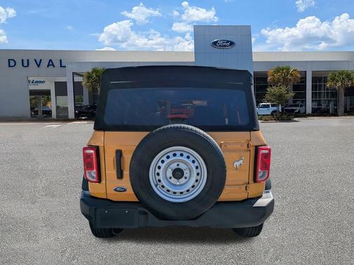 2022 Ford Bronco Base