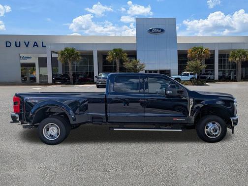 2025 Ford F-350 Lariat