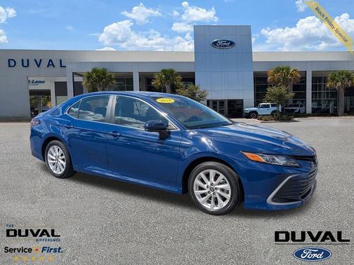 2024 Toyota Camry LE