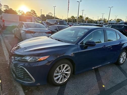 2024 Toyota Camry LE