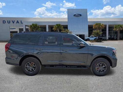 Stone Blue Metallic 2026 Ford Expedition Tremor