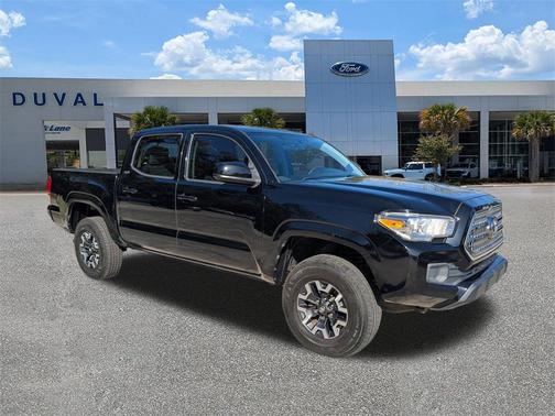 2016 Toyota Tacoma SR