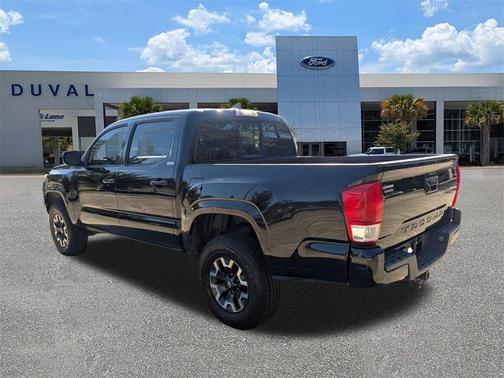 2016 Toyota Tacoma SR