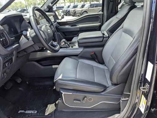 2023 Ford F-150 Lightning LARIAT