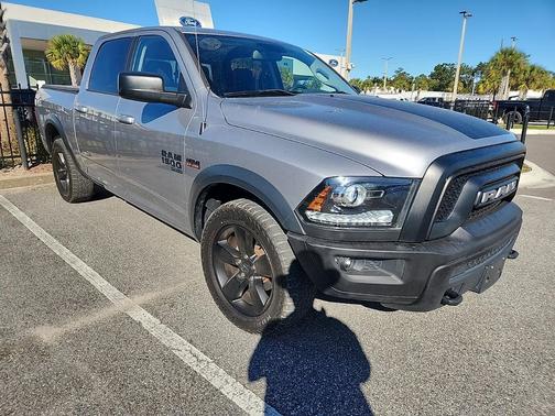 2019 RAM 1500 Classic Warlock Crew Cab 4x2 5'7' Box