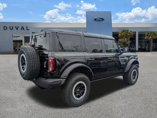 Shadow Black 2025 Ford Bronco Badlands