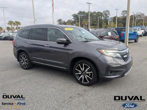2019 Honda Pilot Touring 8-Passenger