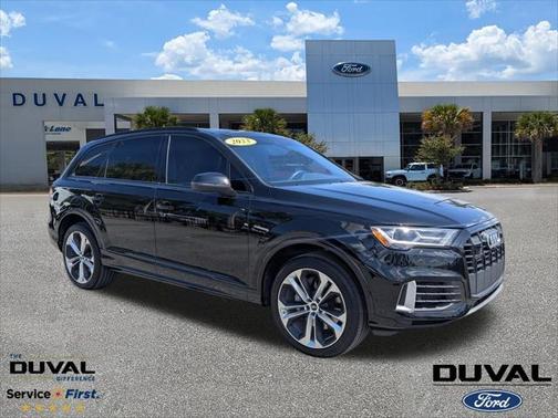 2023 Audi Q7 55 Premium Plus