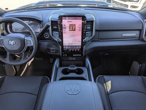 2025 RAM 2500 Laramie Crew Cab 4x4 6'4' Box