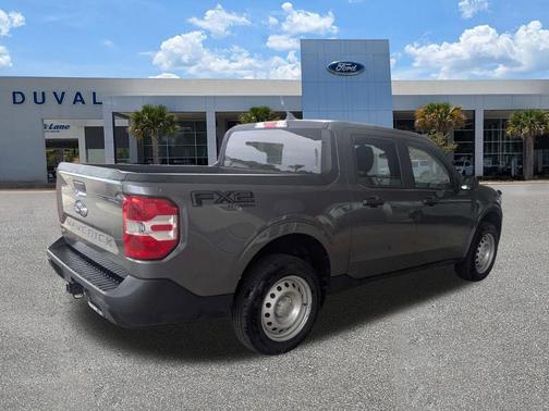 Carbonized Gray Metallic 2023 Ford Maverick XL