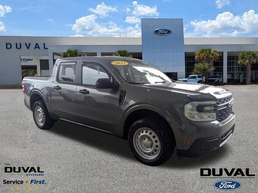 Carbonized Gray Metallic 2023 Ford Maverick XL