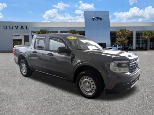 Carbonized Gray Metallic 2023 Ford Maverick XL