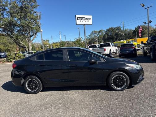 2018 Chevrolet Cruze LS
