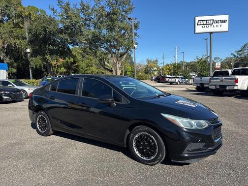 2018 Chevrolet Cruze LS
