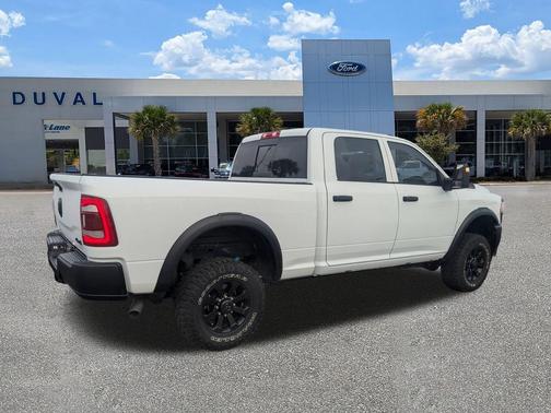 2024 RAM 2500 Tradesman Crew Cab 4x4 6'4' Box