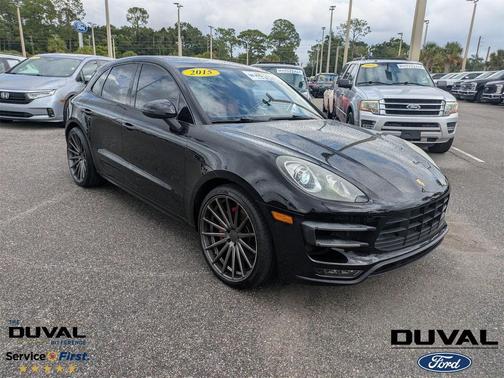 2015 Porsche Macan Turbo