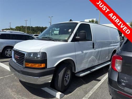 2022 GMC Savana 2500 Work Van