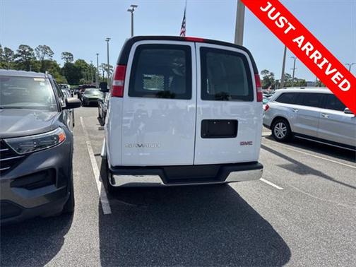 2022 GMC Savana 2500 Work Van