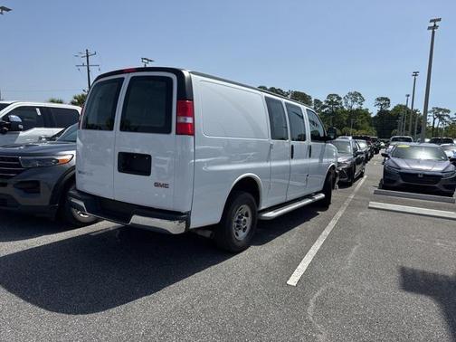 2022 GMC Savana 2500 Work Van