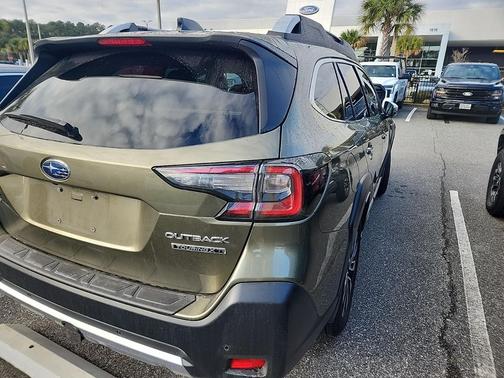 2025 Subaru Outback Touring XT