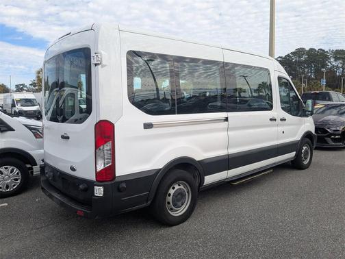 2017 Ford Transit-350 XL