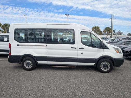 2017 Ford Transit-350 XL