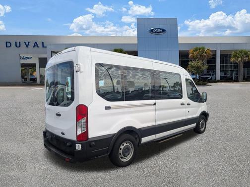 2017 Ford Transit-350 XL