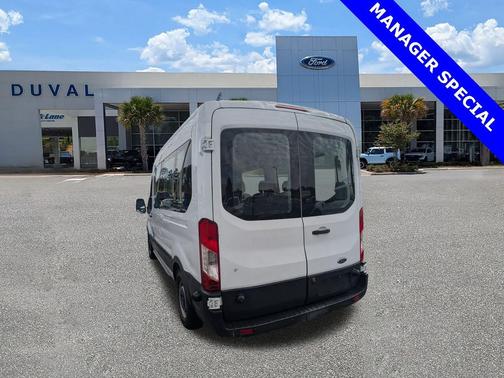 2017 Ford Transit-350 XL