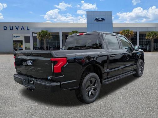 2025 Ford F-150 Lightning Flash