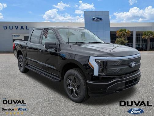 2025 Ford F-150 Lightning Flash