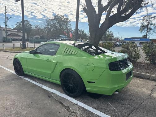 2013 Ford Mustang V6 Premium