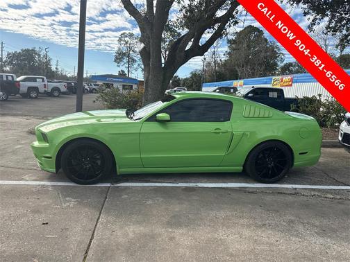 2013 Ford Mustang V6 Premium