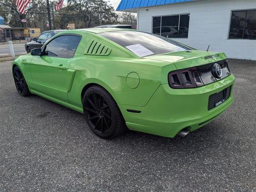 2013 Ford Mustang V6 Premium