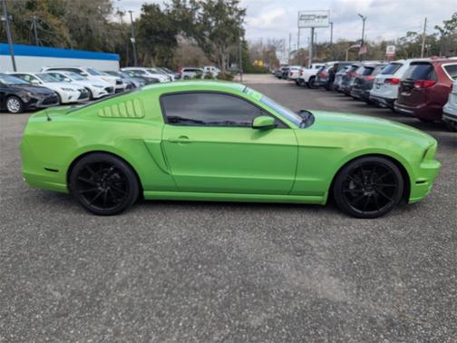 2013 Ford Mustang V6 Premium
