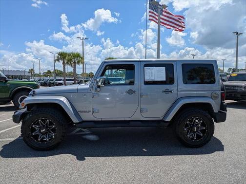 2014 Jeep Wrangler Unlimited Sahara