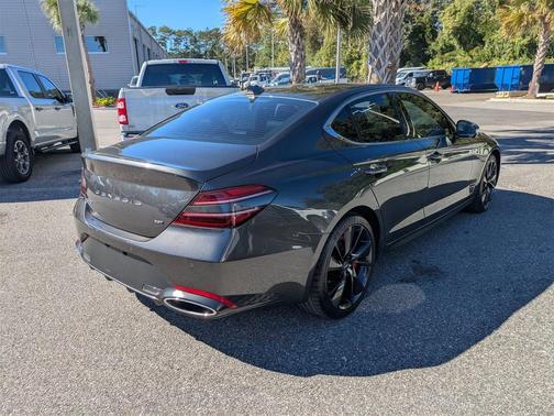 2023 Genesis G70 3.3T RWD