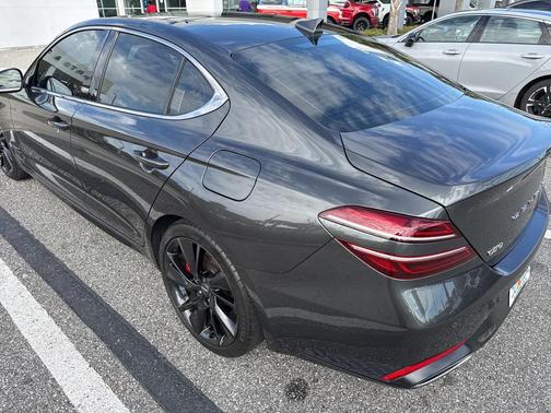 2023 Genesis G70 3.3T RWD