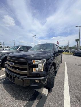 Tuxedo Black Metallic 2015 Ford F-150 Lariat