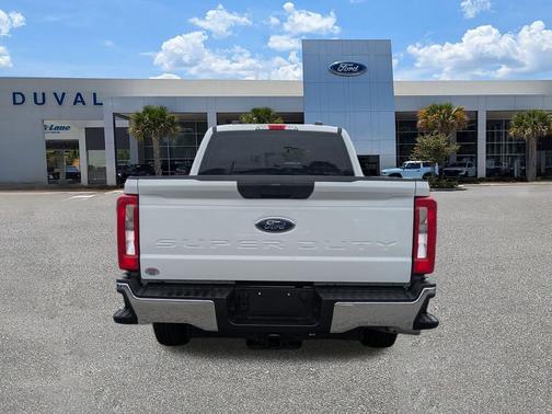 2025 Ford F-250 XL