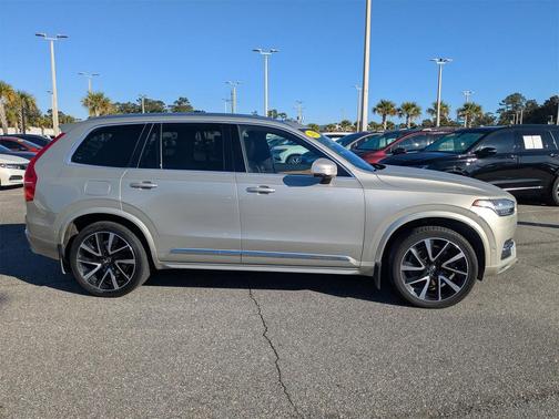 2018 Volvo XC90 T6 Inscription