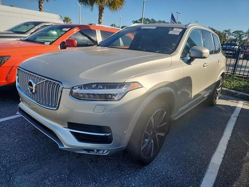 2018 Volvo XC90 T6 Inscription