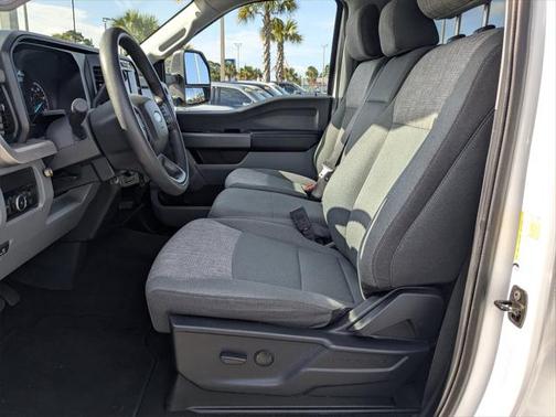 2024 Ford F-350 XLT